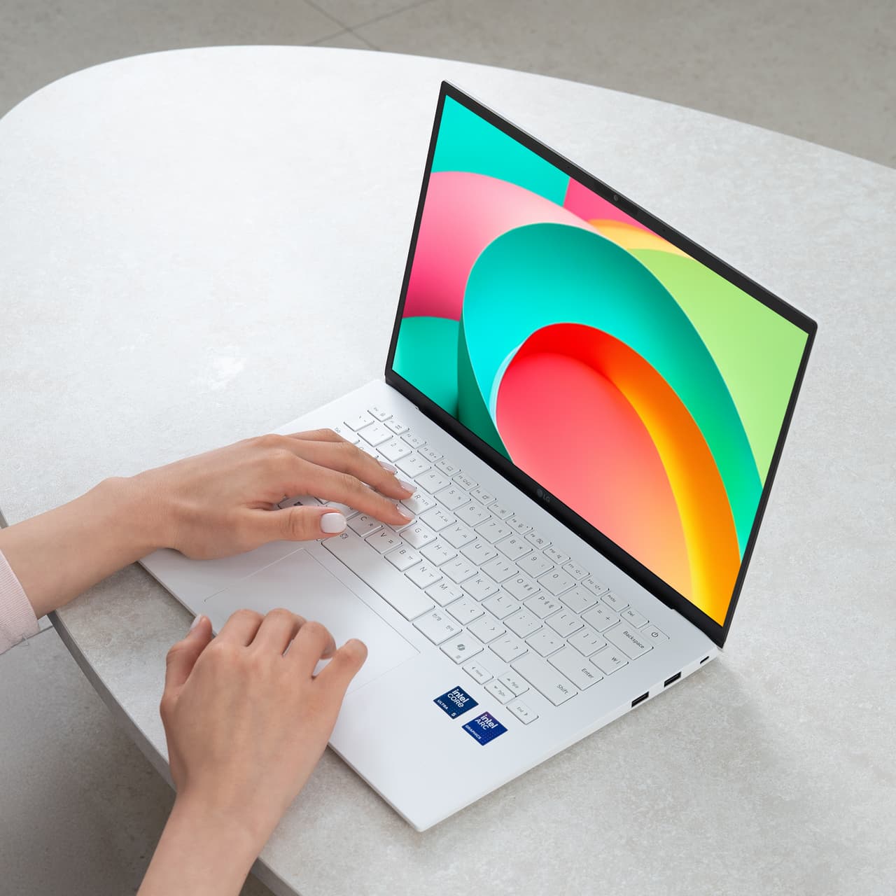 LG그램 14 노트북 팬서레이크 울트라5 16GB 256GB 사무용 대학생